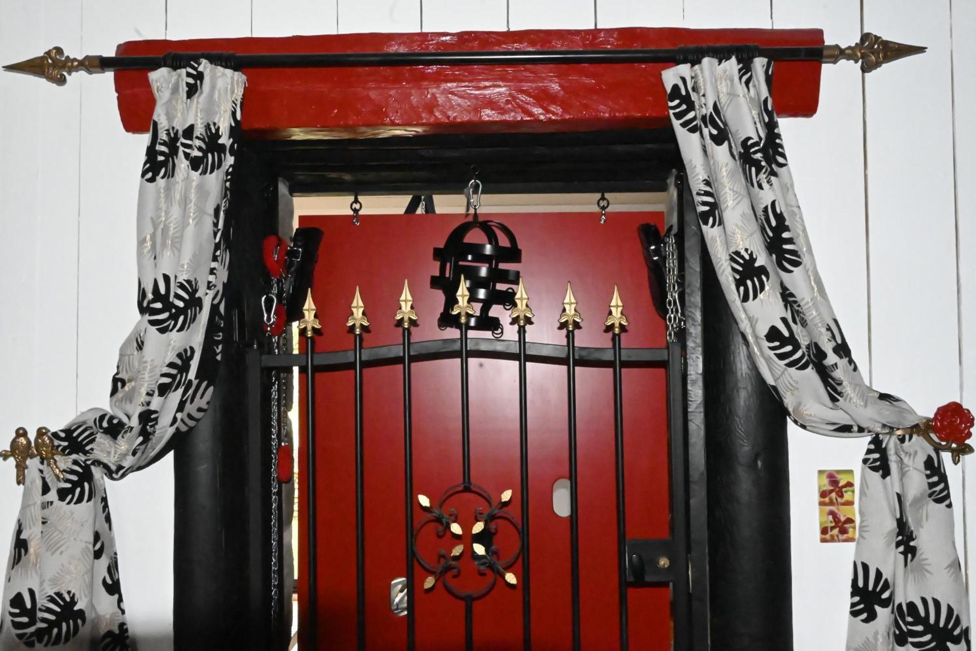 Love Room Donjon Dol In Love Bdsm Доль-де-Бретань Екстер'єр фото